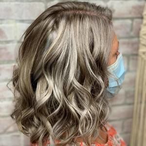 Meet your Posher, Tracy